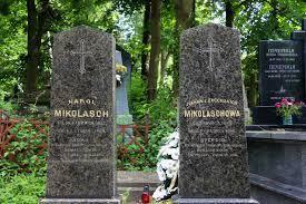 Grobowiec-KarolaMikolascha