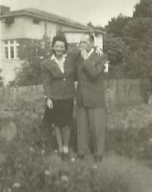 Ciocia-Irka-z-Ojcem-Lwow-1943