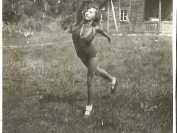 Irena-Wysoczanska-rzut-dyskiem-Tatarow-1925