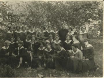 Jadwiga-Wysoczanska-Matura-Sacre-Coueur-Lwow-1932-33r