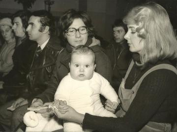 Chrzest-Jana-V-LdeB-od-prawej-Jolanta-LdeB-Janek-Maalgosia-LdeB-chrzestna-Mieczyslaw-II-Piotr-LdeB-Slawek-Sinica-Jadwiga-LdeB