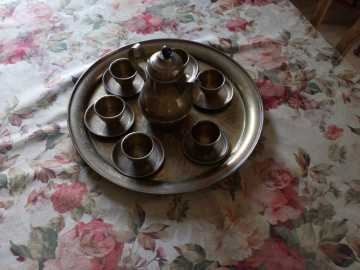 Pamiatka-z-podrozy-arabski-serwis-do-kawy