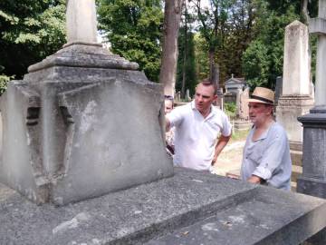 IMG_20210718_144427_BURST001_COVER