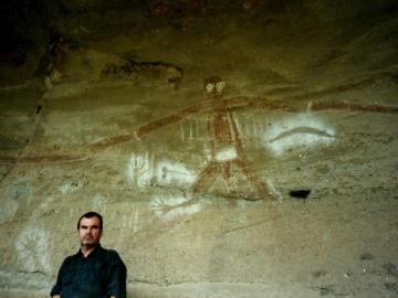 Sanktuariumn-Aborygenow-Hunter-Valley-Milbrodale-NSW-Austr