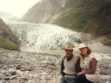 W-gorach-u-podnoza-lodowca-Nowa-Zelandia-1994