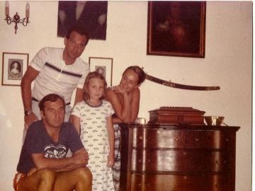 Z-bratem-Jackiem-corka-Kinga-i-zona-Wilanow-1986