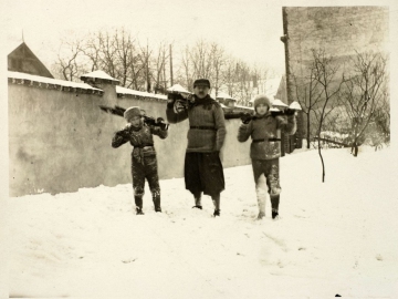 lwow-karpinskiego-11-8