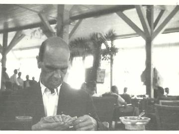 Stanislaw-LdeB-bridz-Mielno-Klub-ok.-1960