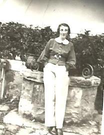 Tatarow-Bialy-Dom-studnia-Jadwiga-Wysoczanska